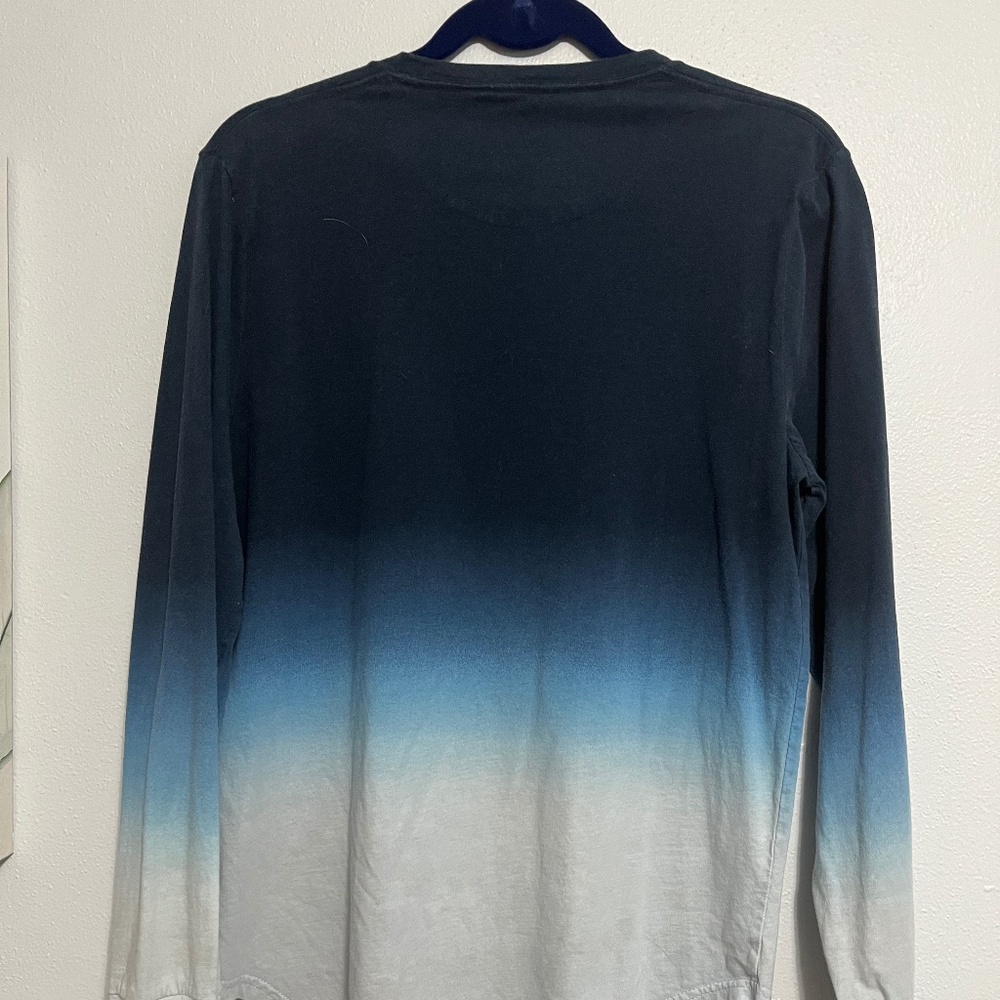 Hollister Blue Ombre Long Sleeve Shirt Size M - Picture 2 of 3